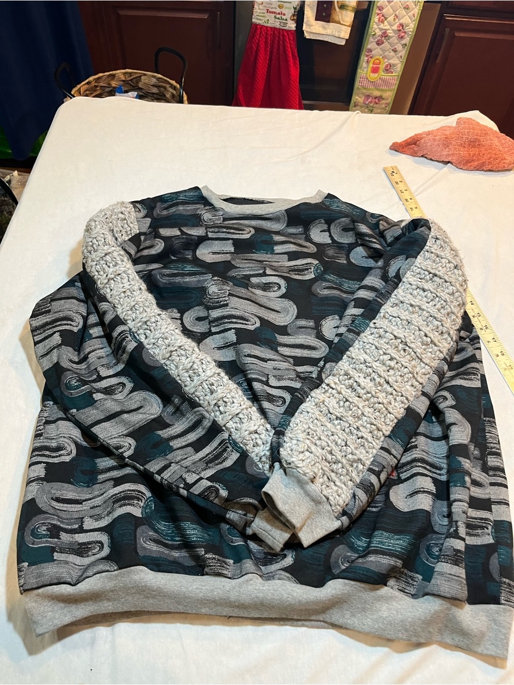 Men's Grey Patterned Crewneck Sweater size large or x large see below - Picture 9 of 14
